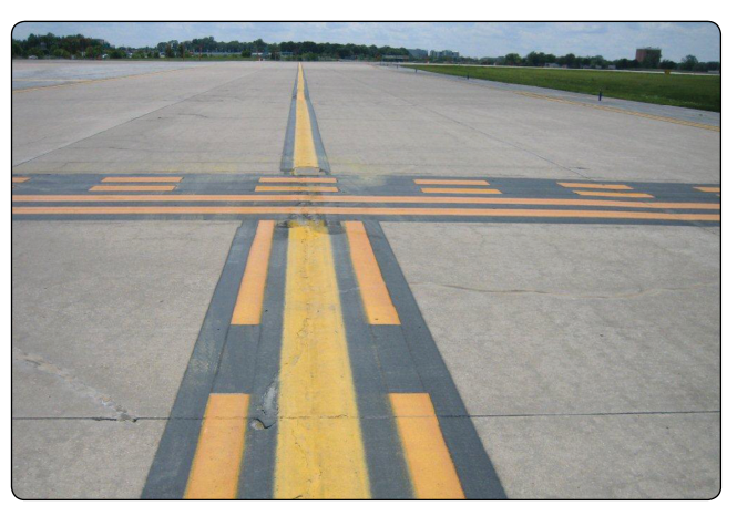 Figure 14-13 Surface painted holding position marking